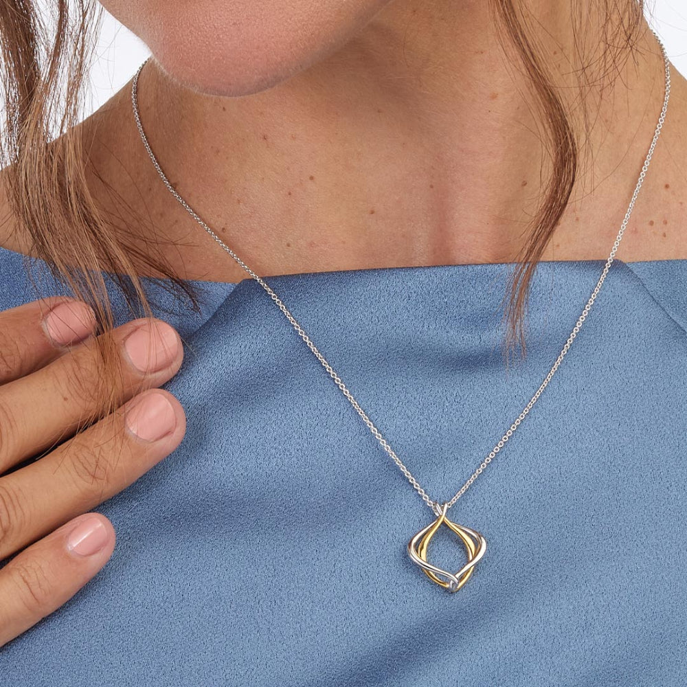 Kit Heath Alicia Golden Petite Necklace image 1