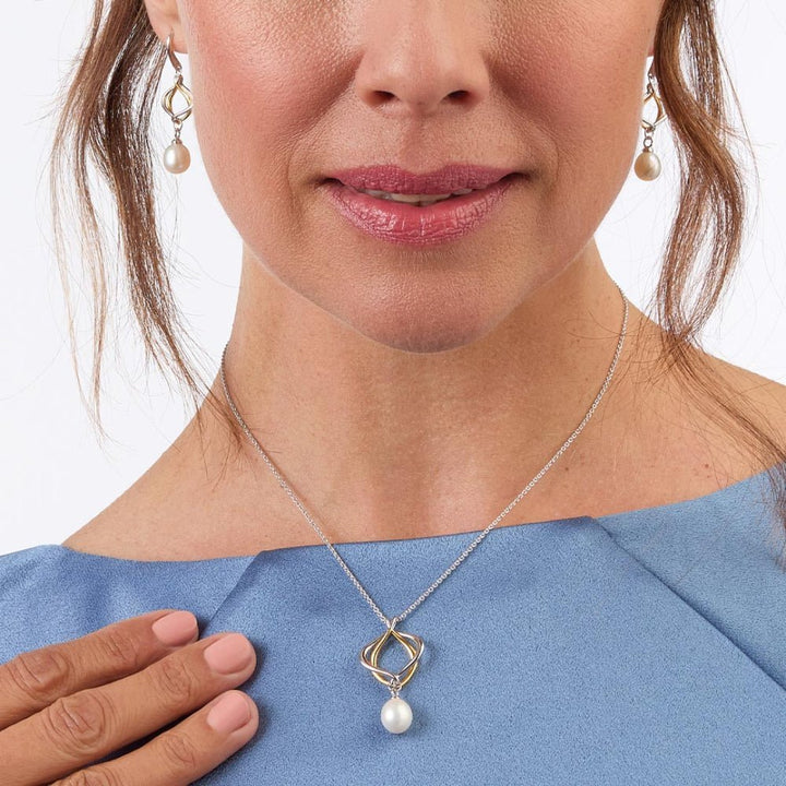 Kit Heath Alicia Pearl Golden FP RP/GP 18″ Necklace - MococoKit Heath90021GFP5038159171598Necklaces