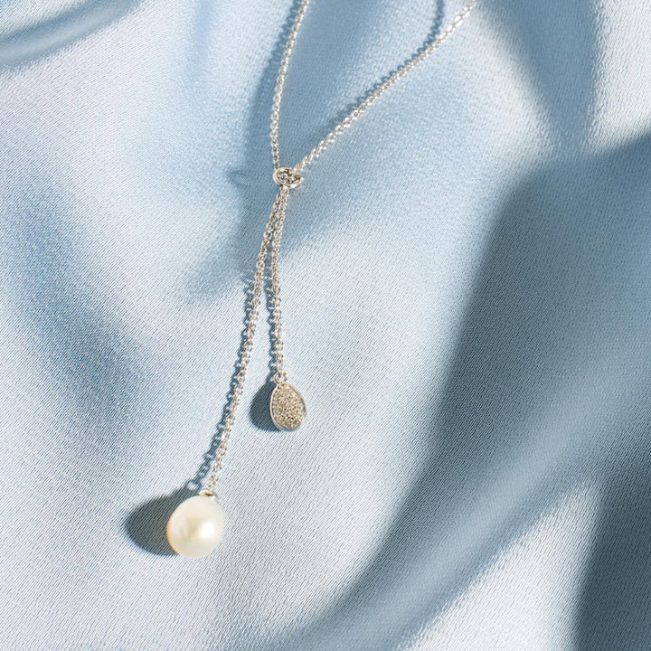 Kit Heath Coast Pebble Glisten Pave & Pearl Lariat Style Necklace - MococoKit Heath90181FPC5038159170591Necklaces