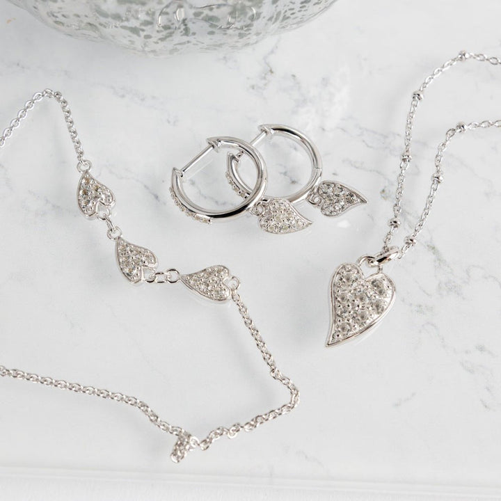 Kit Heath Desire Kiss Precious Pavé WT RP Heart 18″ Ball Chain Necklace - MococoKit Heath90511WT5038159171680Necklaces