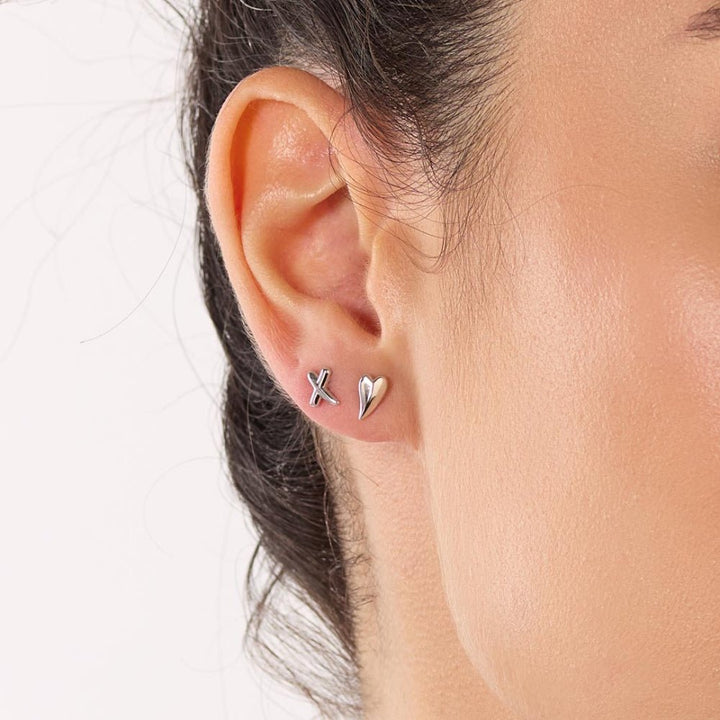 Kit Heath Desire Kiss RP Heart &amp; Kiss Mismatch Stud Earrings - MococoKit Heath40DKRP5038159171611Earrings