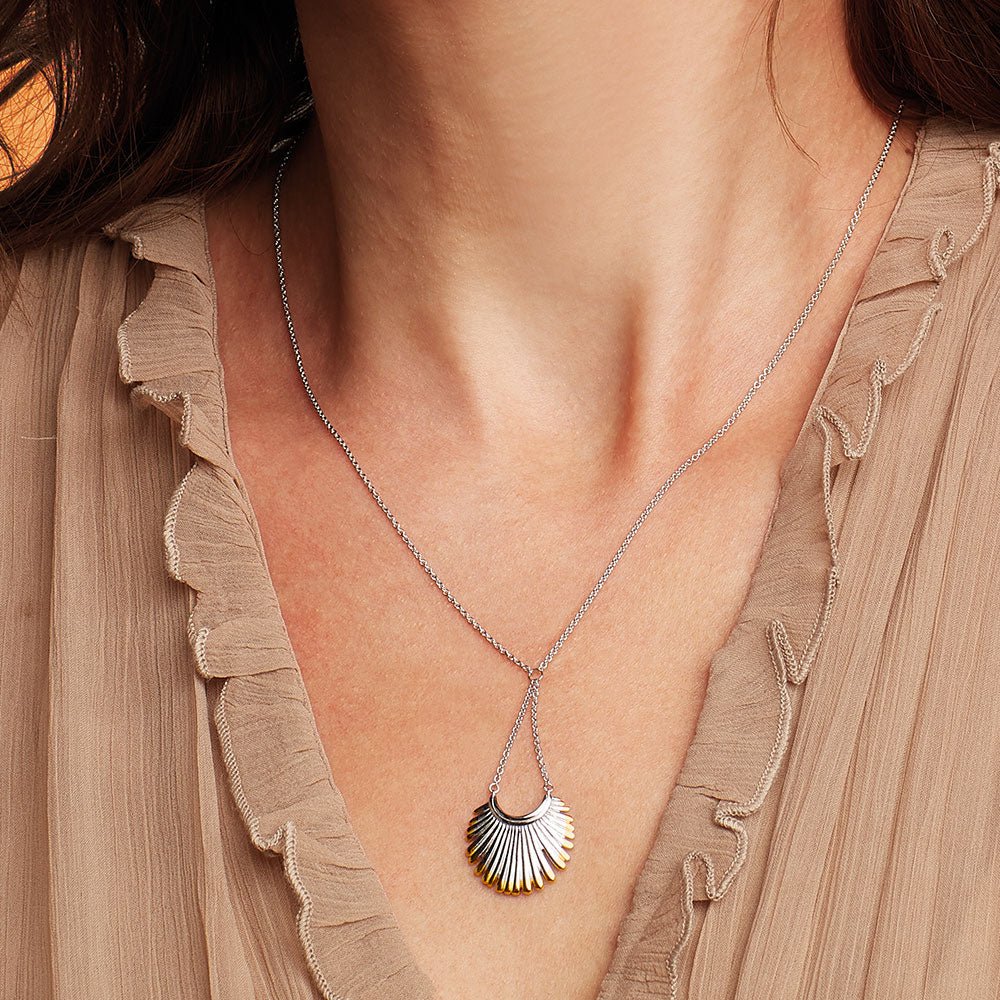 Kit Heath Essence Radiance Golden Fan Chandelier Necklace - MococoKit Heath91152GRP5038159161490Necklaces