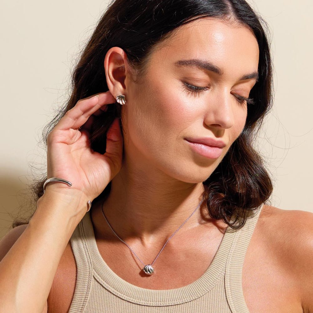 Kit Heath Oceane Shell Echo Rounded Stud Earrings - MococoKit Heath41213RPEarrings