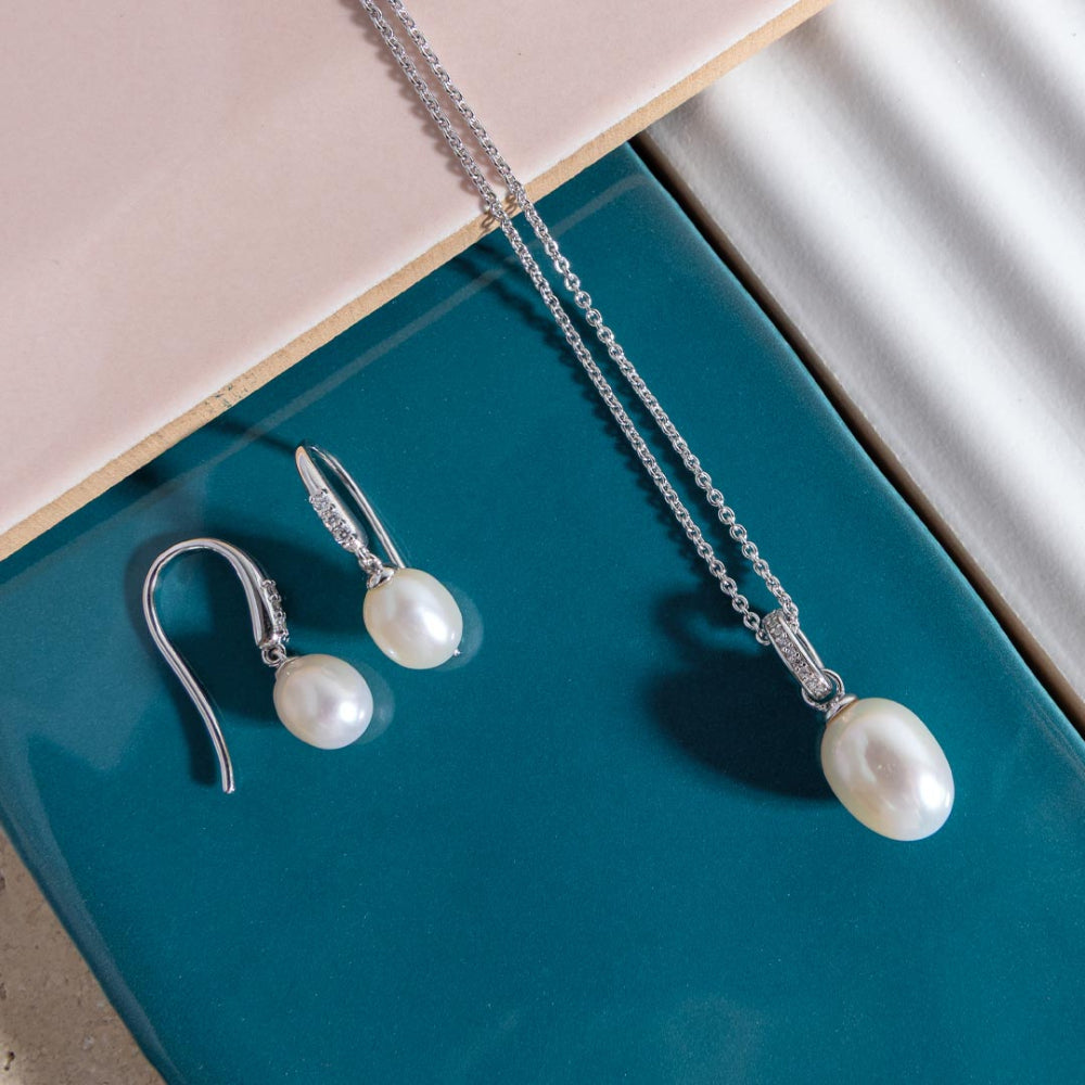 Kit Heath Revival Classic Pearl Glitz CZ Drop Earrings image 3