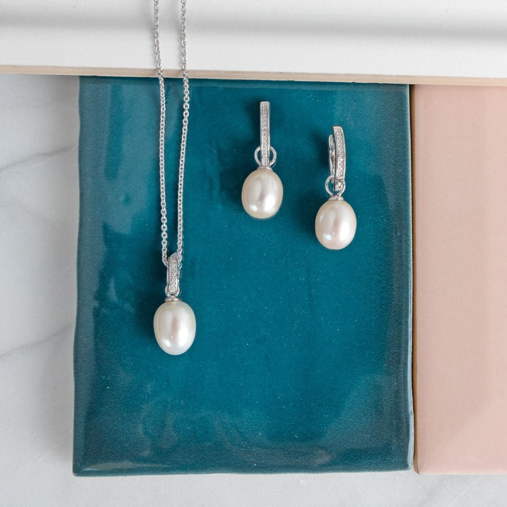 Kit Heath Revival Classic Pearl Glitz FP CZ RP 18″ Necklace - MococoKit Heath90429FPC5038159171772Necklaces