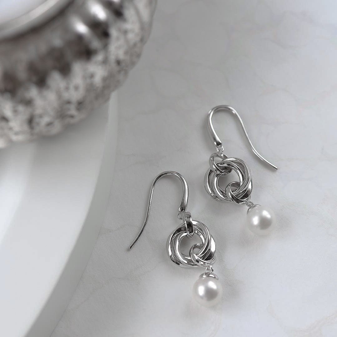 Kit Heath Silver Bevel Trilogy Pearl Link Drop Earrings - MococoKit Heath5160FP5038159163227Earrings