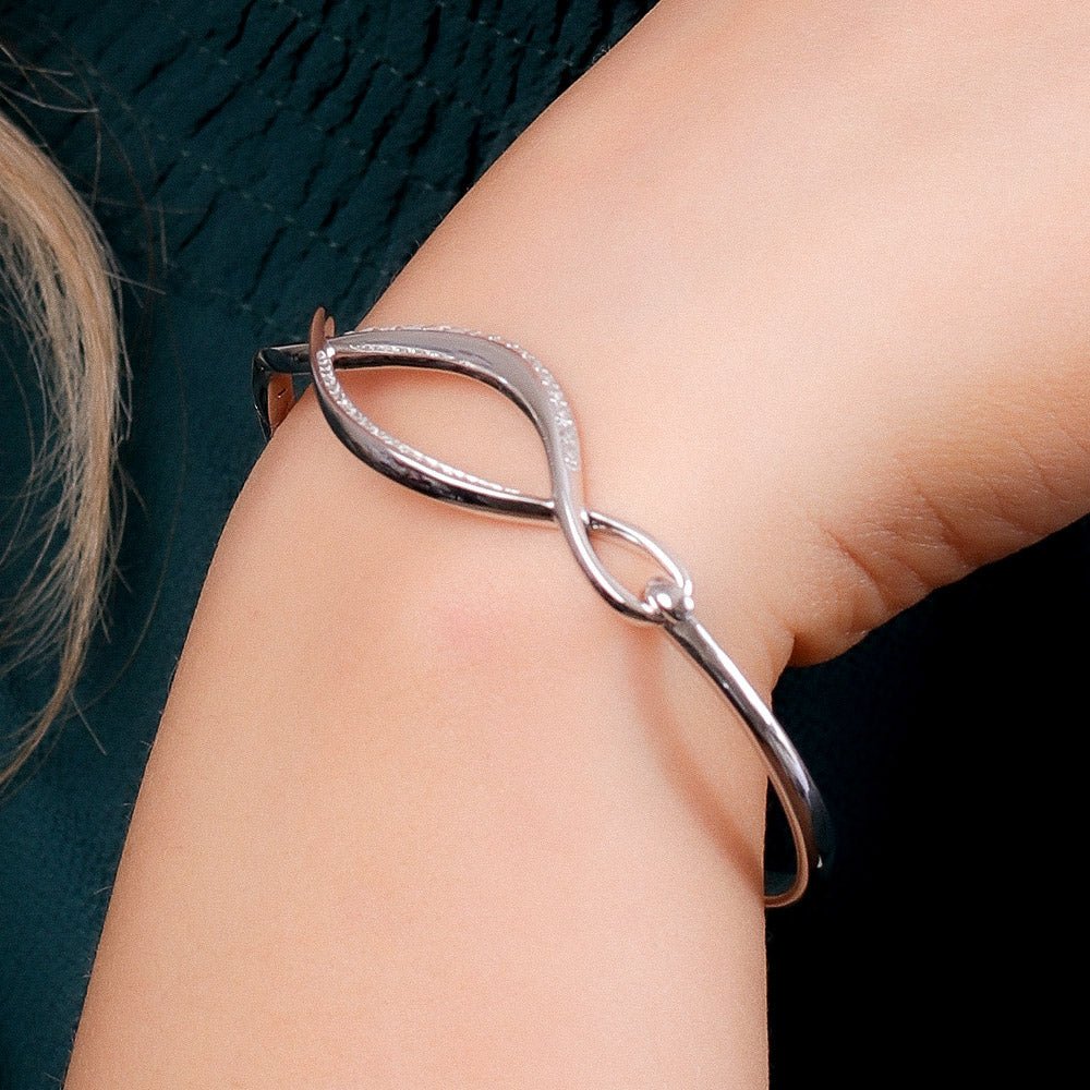 Kit Heath Silver Entwine Twine Twist Pave Hinged Banged - MococoKit Heath70227CZ5038159158766Bracelets