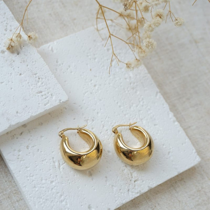 Little Grey Moon Gold Ariya Hoop Earrings - MococoLittle Grey Moon100644Earrings