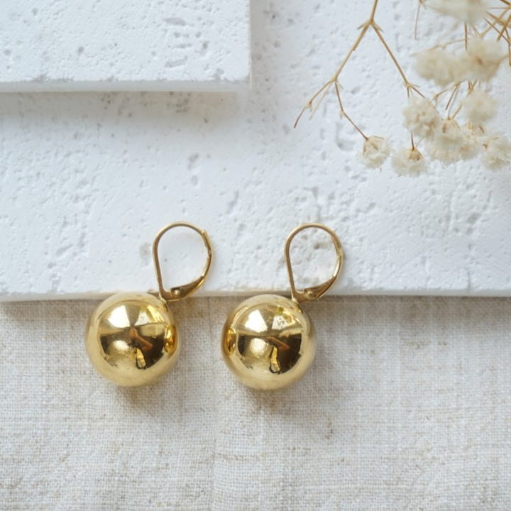 Little Grey Moon Gold Pia Sphere Hoop Earrings - MococoLittle Grey Moon100643Earrings