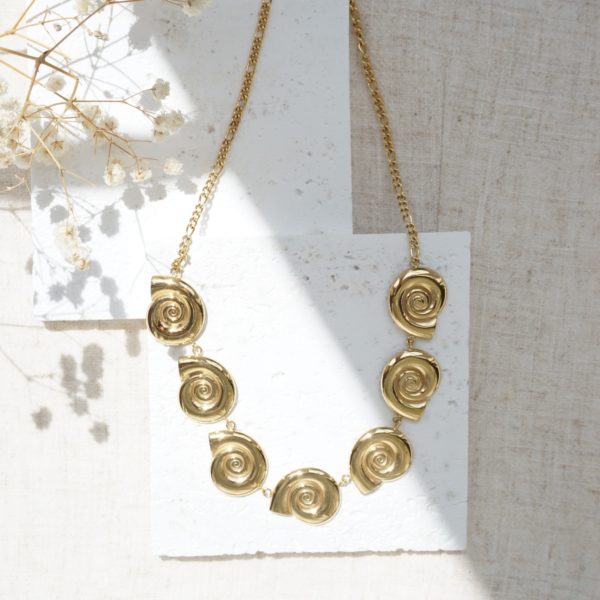 Little Grey Moon Gold Seashell Necklace - MococoLittle Grey Moon100624Necklaces