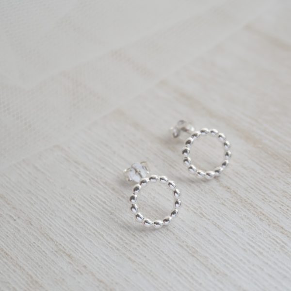 Little Grey Moon Silver Circle Beaded Stud Earrings - MococoLittle Grey Moon100433Earrings