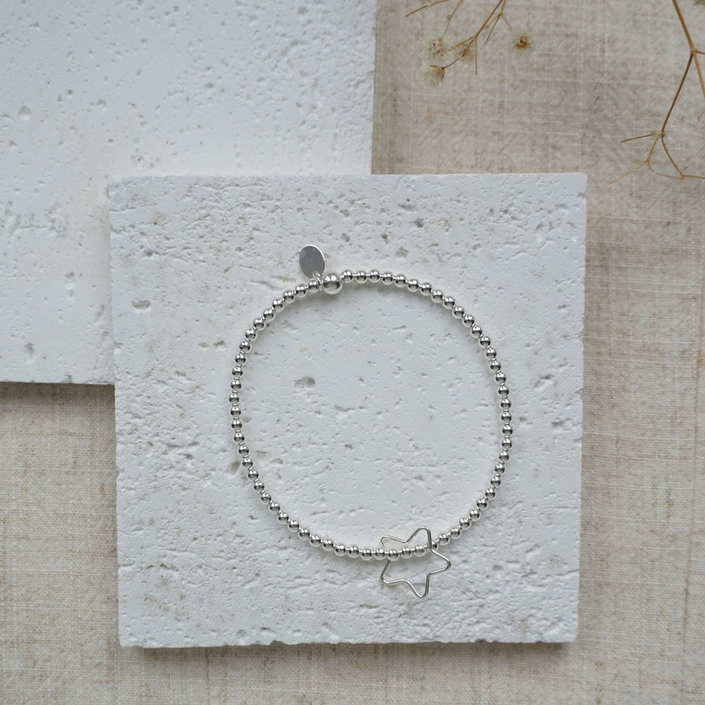 Little Grey Moon Silver Open Star Bracelet - MococoLittle Grey Moon100304Bracelets