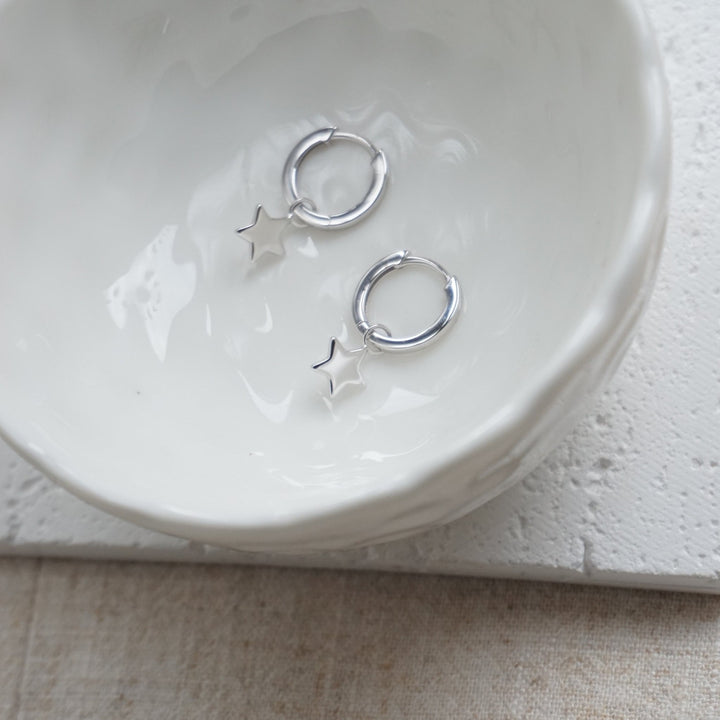 Little Grey Moon Silver Star Hoop Earrings - MococoLittle Grey Moon100489Earrings