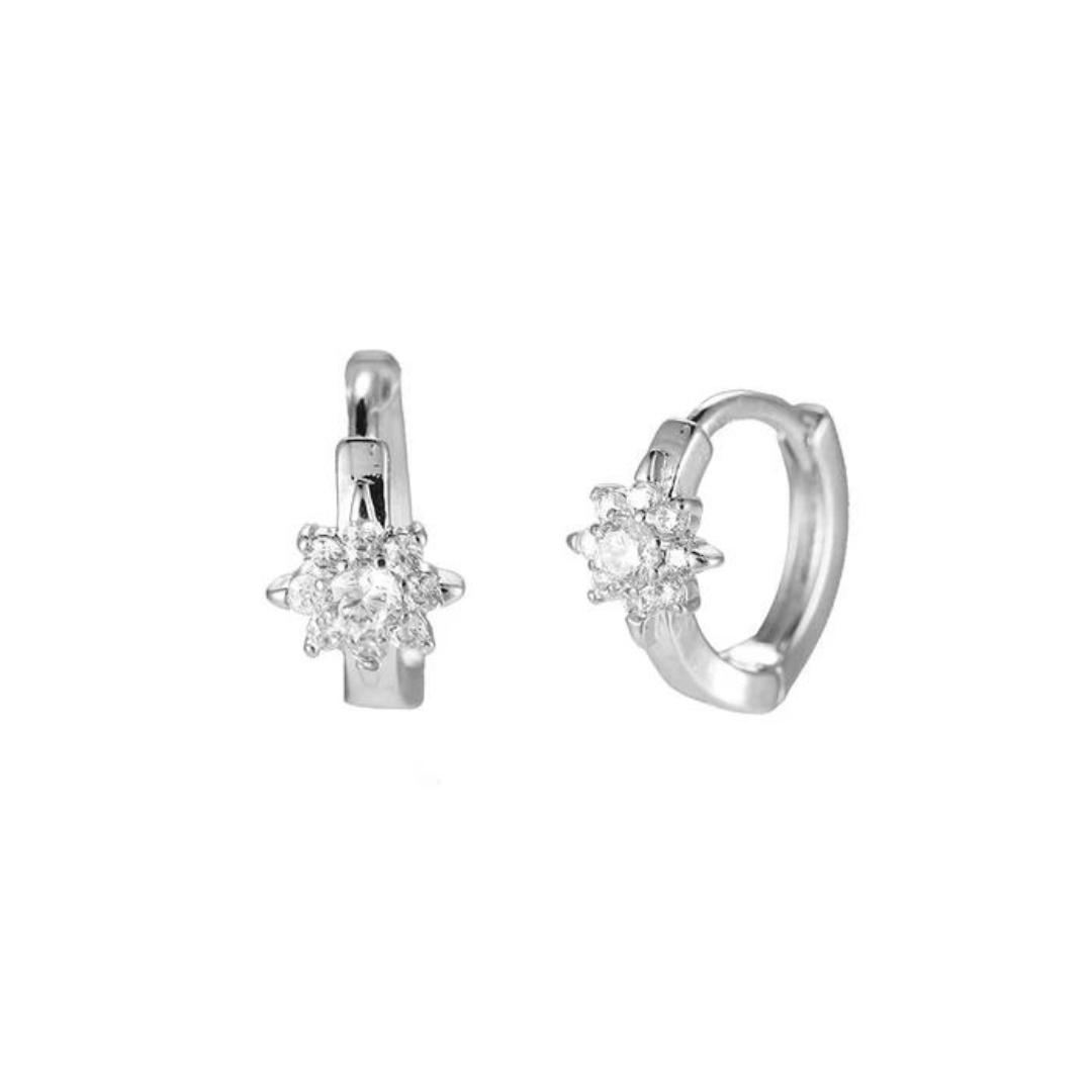 Little Grey Moon Silver Star Huggie Hoop Earrings - MococoLittle Grey Moon100518Earrings
