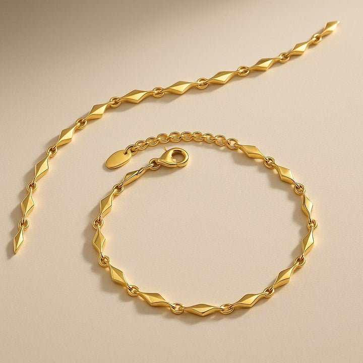 Mococo Essentials Gold Prism Necklace - MococoMococoMOCEGN014Necklace