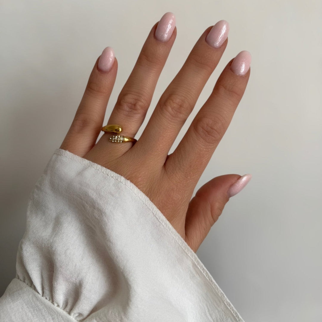 Mococo Gold Adjustable Pavé Ring - MococoMococoMOCEGR005Rings