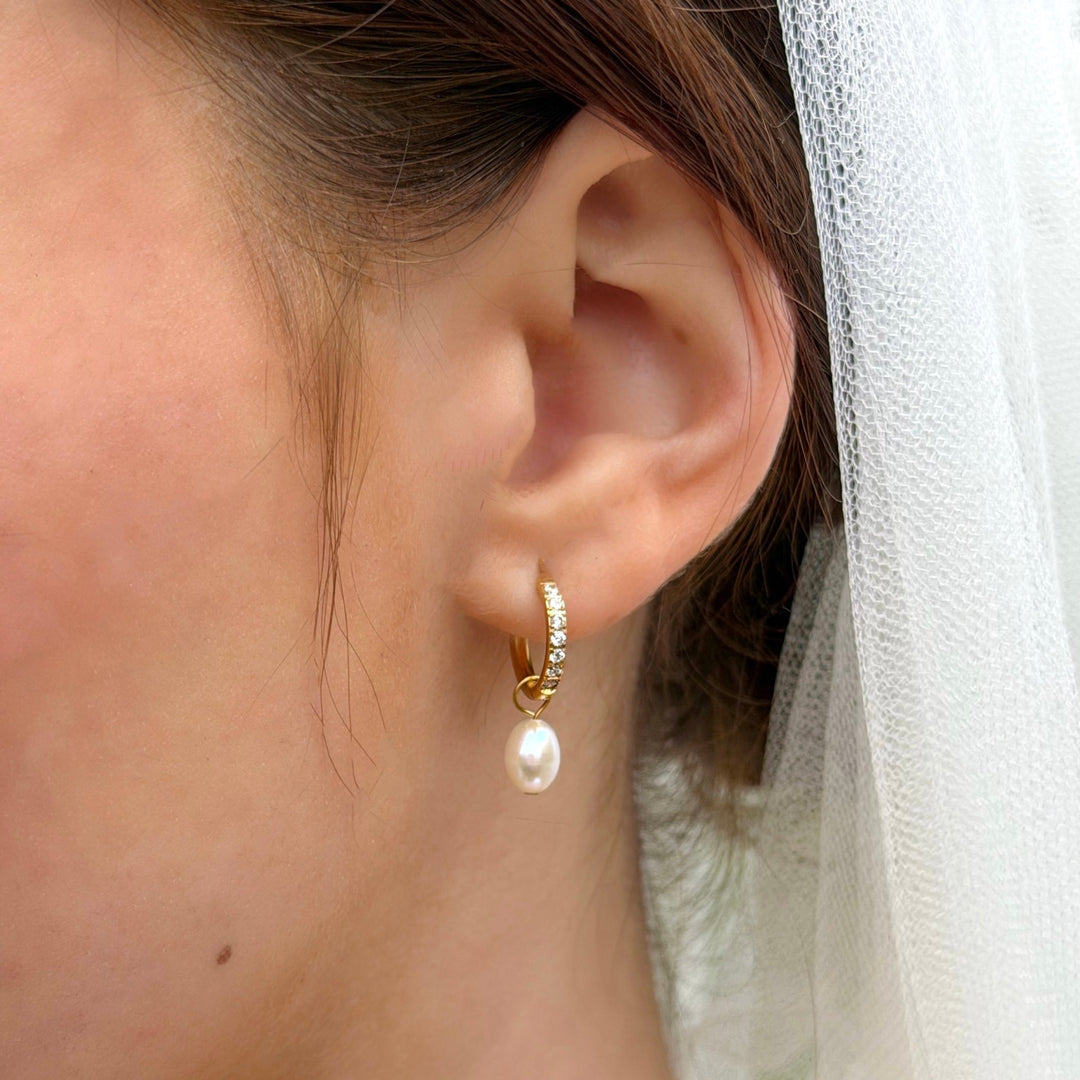 Mococo Gold Pearl Drop Sparkle Hoops - MococoMococoMOCEGE015Earrings