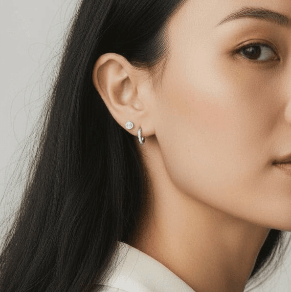 Mococo Silver Sparkling Mini Huggie Hoop Earrings - MococoMococoMOCESE021Earrings