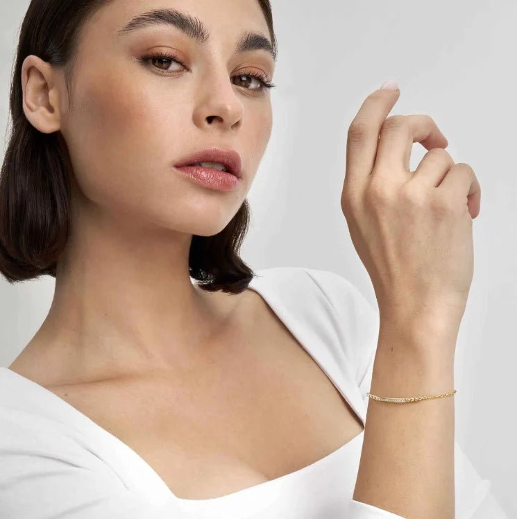 Nomination Gold Lovecloud Stone Set Bar Bracelet - MococoNomination240503/0128033497540515Bracelets