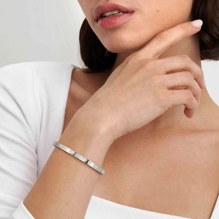Nomination Gold Pretty CZ Pave Heart Bangle Bracelet - MococoNomination029512/0068033497552556Bracelets