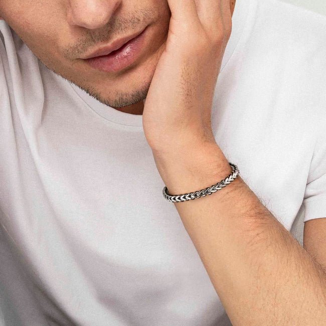 Nomination Silver Fishbone Black Nautical Cord Bracelet - MococoNomination028937/0018033497529381Bracelets