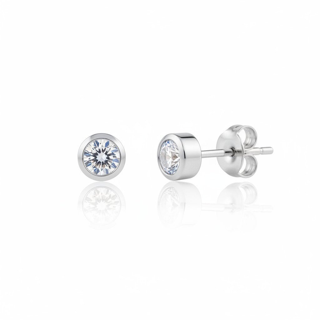 Ola Silver Classic CZ Stud Earrings - MococoOla.OLA00001Earrings