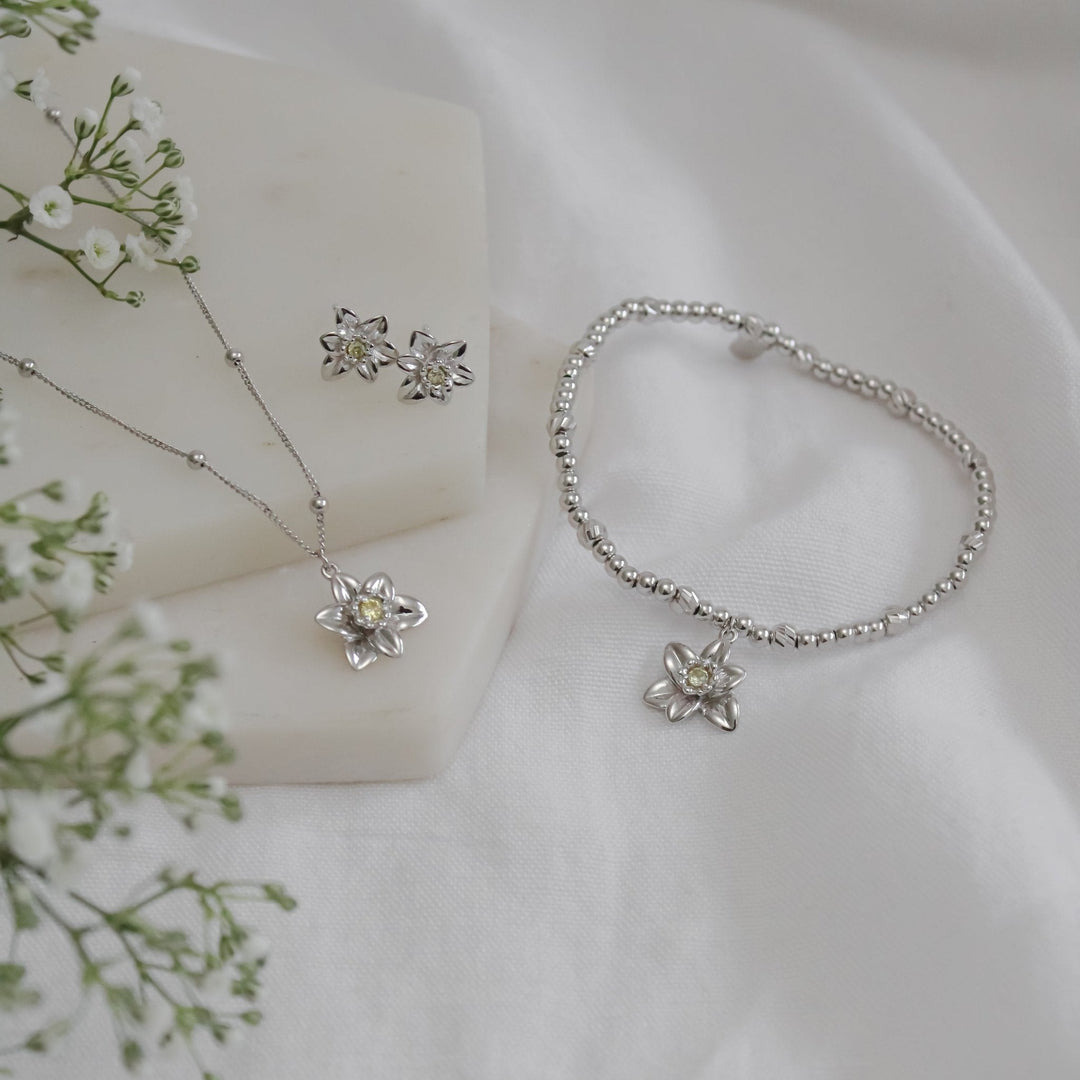 Ola Silver Daffodil Flower Bracelet - MococoOla.OLA00030Bracelets