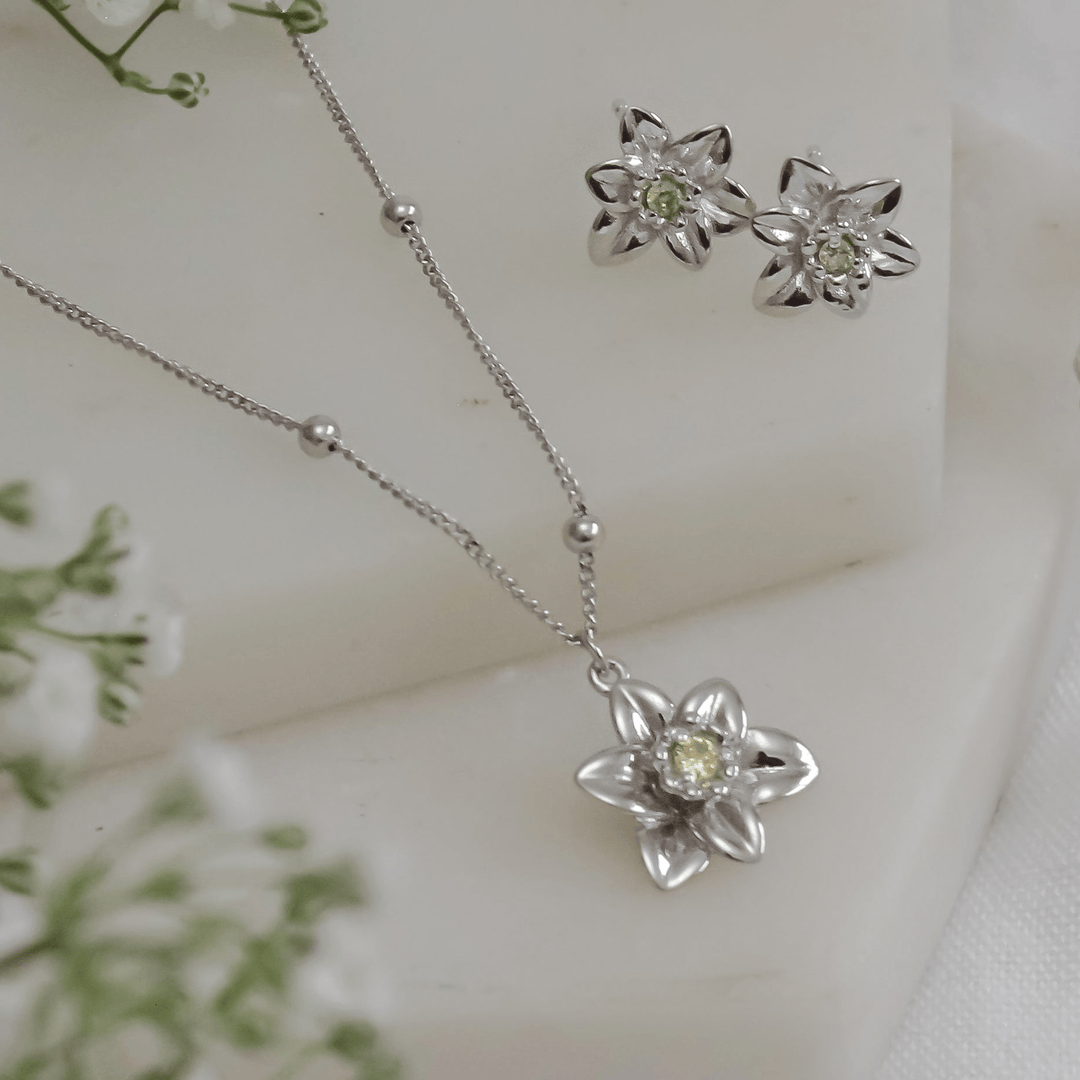 Ola Silver Daffodil Necklace - MococoOla.OLA00029Necklace