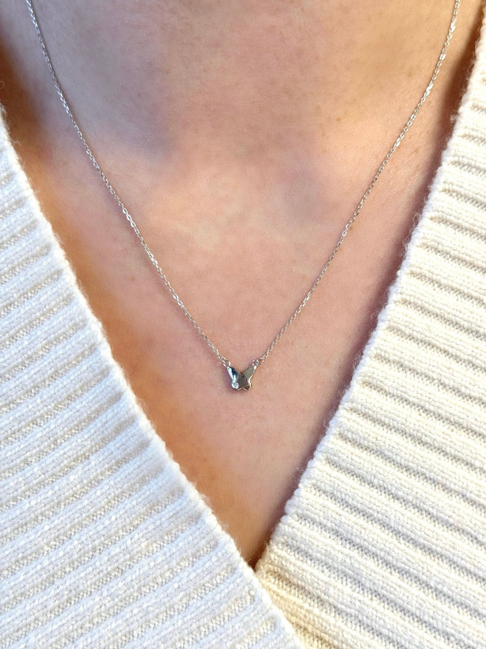 ol&co Silver Butterfly Pendant Necklace - MococoOl&CoF1484Necklaces