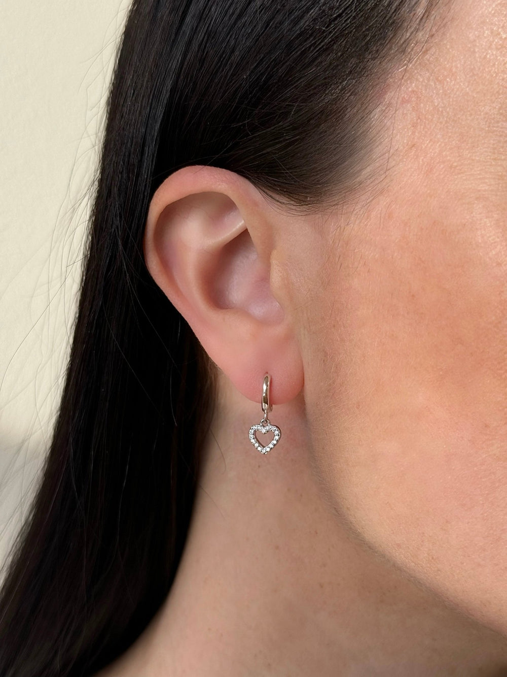 ol&co Silver Open Heart Huggie Hoop Earrings - MococoOl&CoD7193Earrings