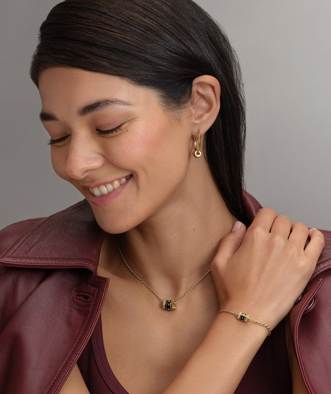 Olivia Burton Signature Black & Gold Plated Bead Charm Bracelet North Star - MococoOlivia Burton24100449Bracelet