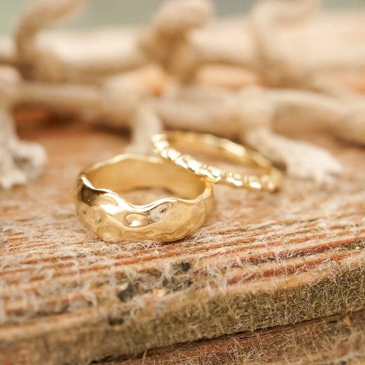 Daisy Organic Chunky Band Ring