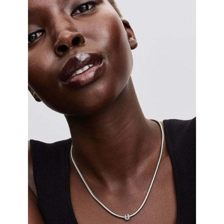 Pandora Moments Silver Textured Horseshoe Mini Charm - MococoPandora794056C005700303218915Charms