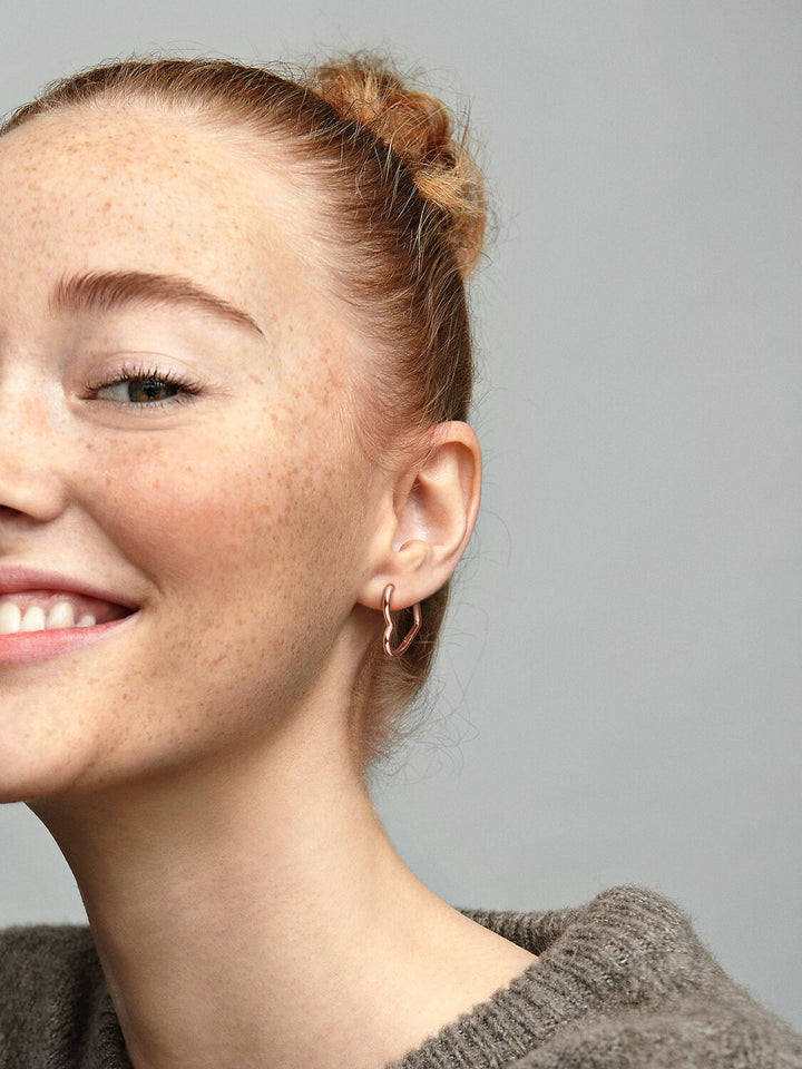 Pandora Rose Gold Plated Asymmetrical Heart Hoop Earrings - MococoPandora2883075700302818482Earrings