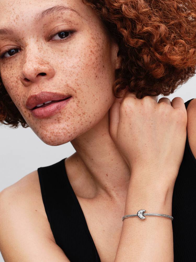 Pandora Silver Crescent Moon Charm - MococoPandora794254C015700303230832Charms