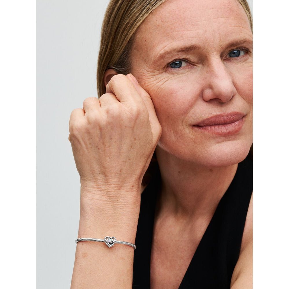 Pandora Silver Openwork Mum & Heart Charm - MococoPandora793233C015700303113609Charms