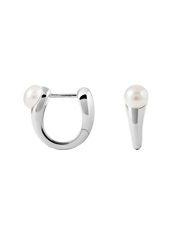 PDPAOLA Silver La Perla Ondine Pearl Hoop Earrings - MococoPDPAOLAAR02-G55-UEarrings