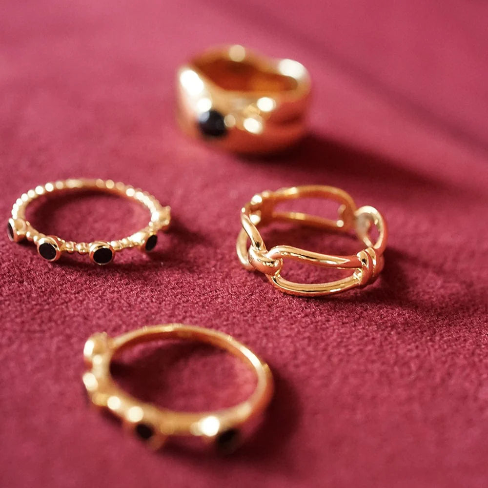 Daisy Polly Sayer Knot Band Ring