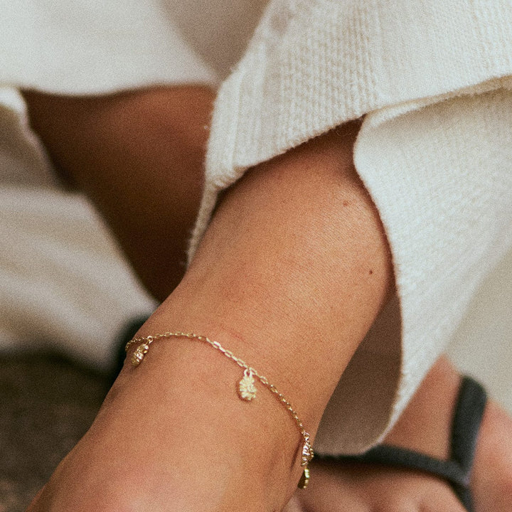 Daisy London Polly Shell Charm Anklet 18ct Gold Plate