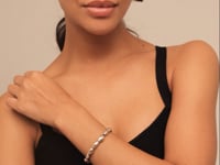 UNOde50 Silver And Leather Bracelet With Oval Accessory