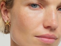 UNOde50 Small Starfish Earrings 18k Gold Plated