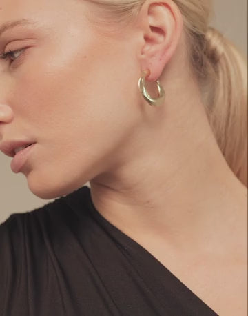 UNOde50 Gold Nimbo Earrings