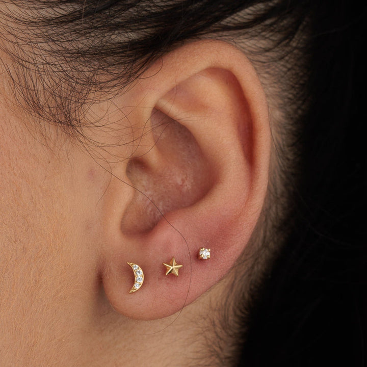 Scream Pretty Gold and Silver Faceted Star Single Flat Back Earrings image 3