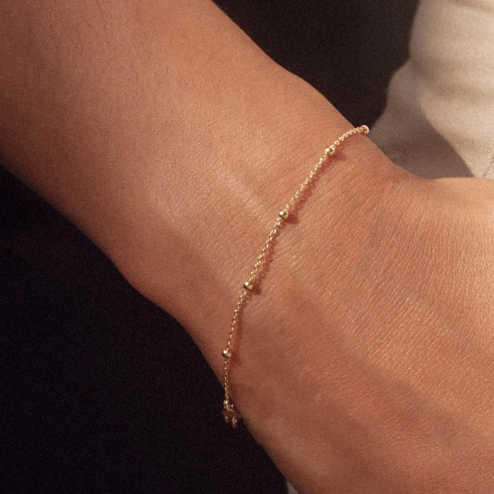 Astley Clarke Aurora Bead-Detail Chain Bracelet - Sterling Silver or Gold Vermeil