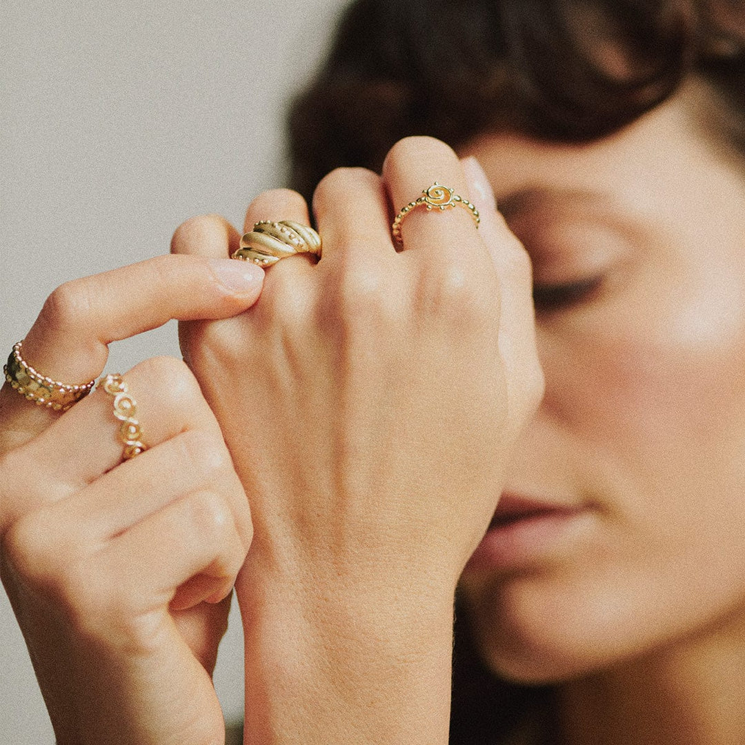 Daisy Spiral Sun Stacking Ring
