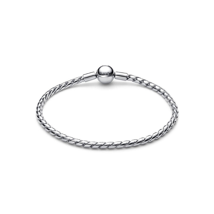 Sterling Silver Round Clasp Wing Chain Bracelet image 3