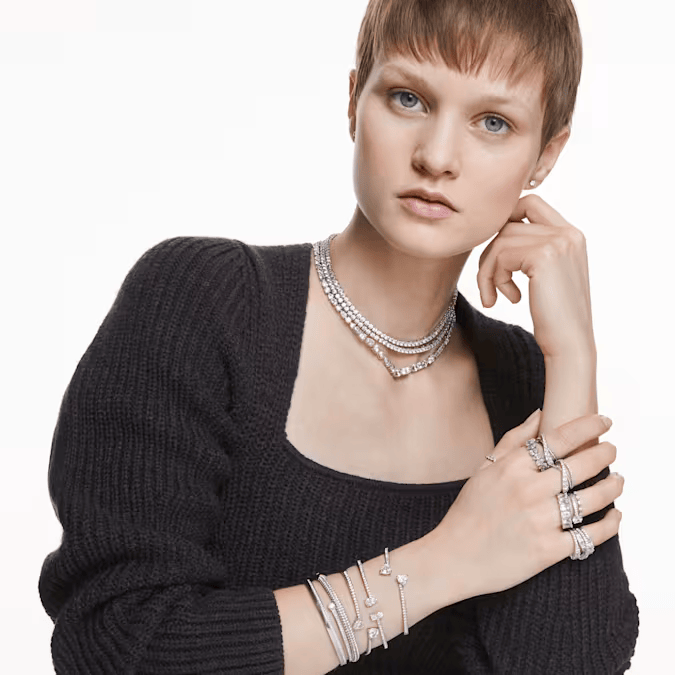 Swarovski Silver Mesmera Heart Bangle - MococoSwarovski55188149009655188140Bracelets