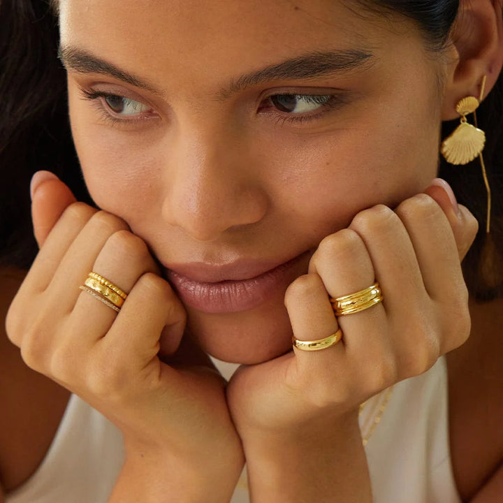 Daisy Dainty Crystal Stacking Ring