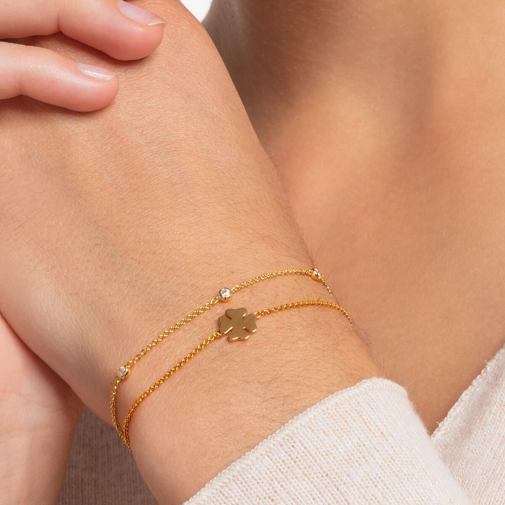 Thomas Sabo Gold-Plated Bracelet with Hand-Set White Zirconia Pendants - MococoThomas SaboA1999-414-14-L19VBracelets