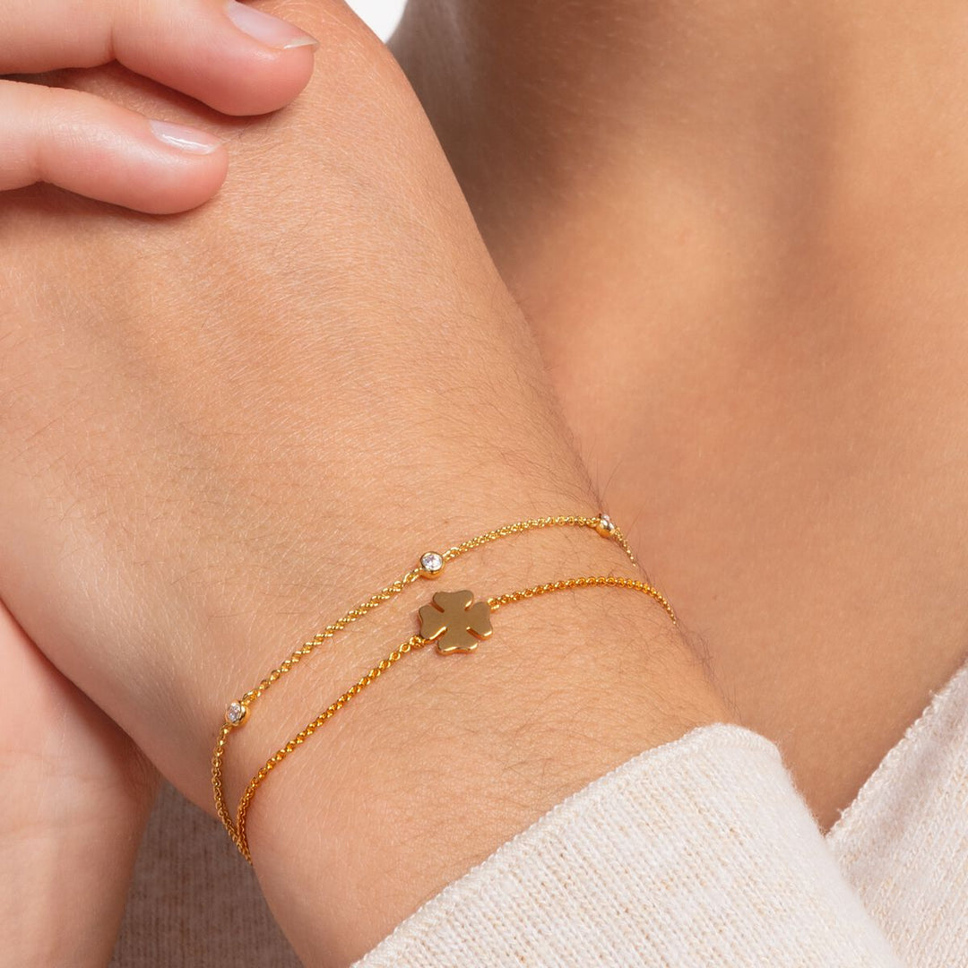 Thomas Sabo Gold-Plated Bracelet with Hand-Set White Zirconia Pendants - MococoThomas SaboA1999-414-14-L19VBracelets